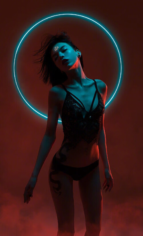 仰泳决赛美中澳三强缠斗，仰泳国际比赛视频