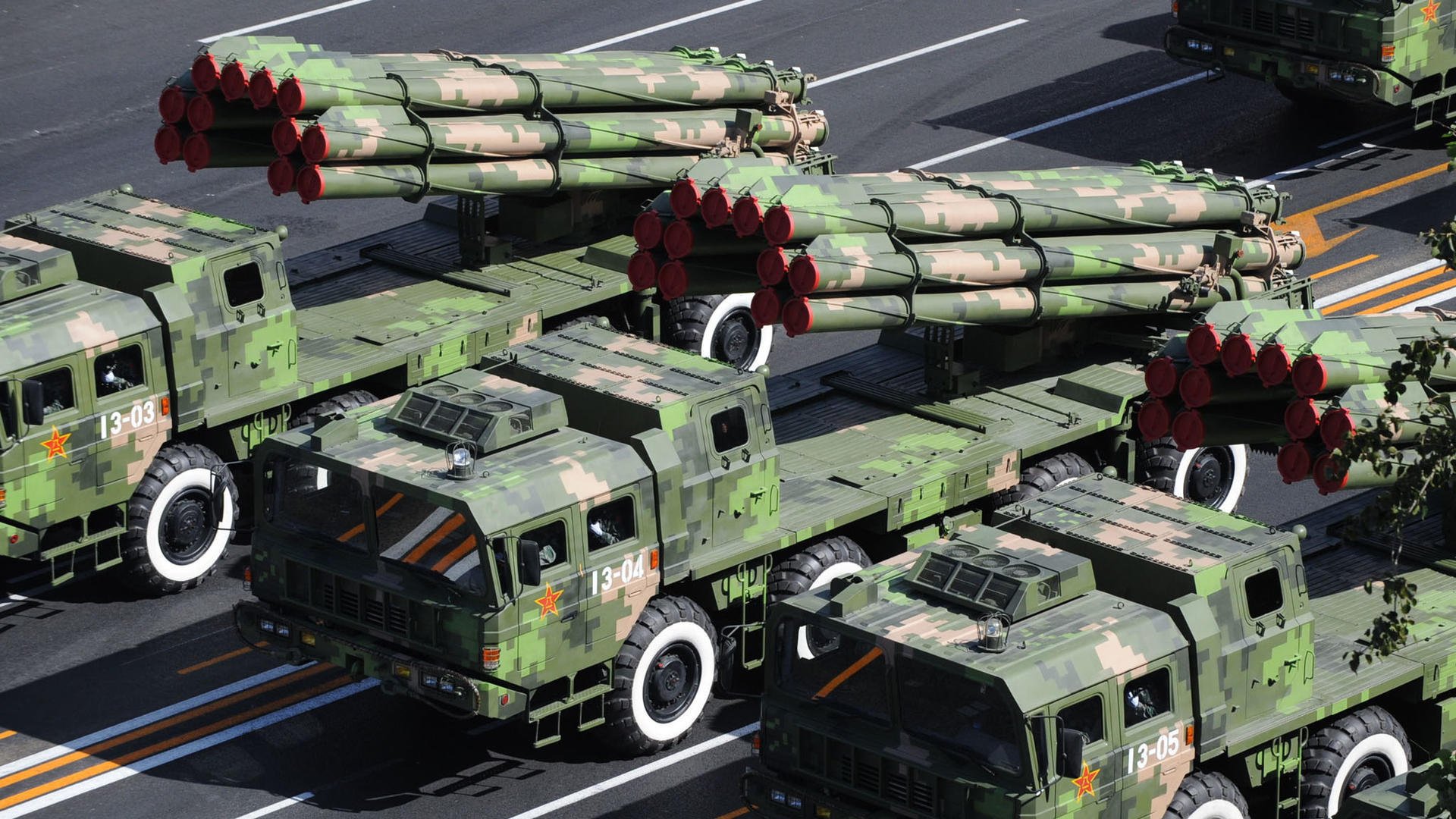 球员在节奏变化中如何确保场上沟通顺畅，如何管理球员在比赛中的情绪